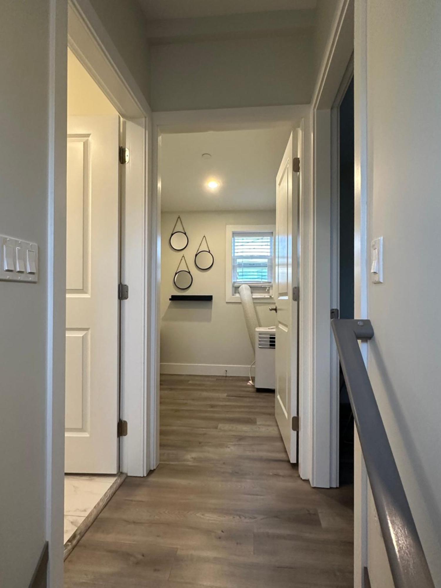 Bright And Cozy Modern Home In Vancouver - Central To Yvr-Downtown - Free Private Parking Luaran gambar